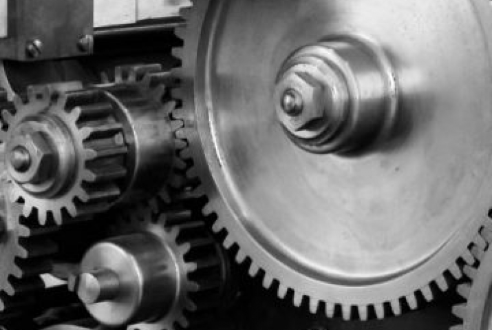 Gears being real-time monitored to avid mechanical failures